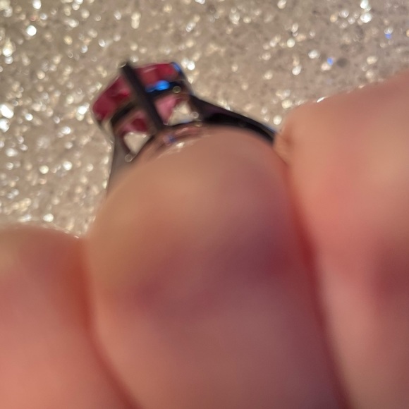 Authentic pink topaz heart ring 925 sterling silver size 8 ring can be sized - Picture 3 of 5